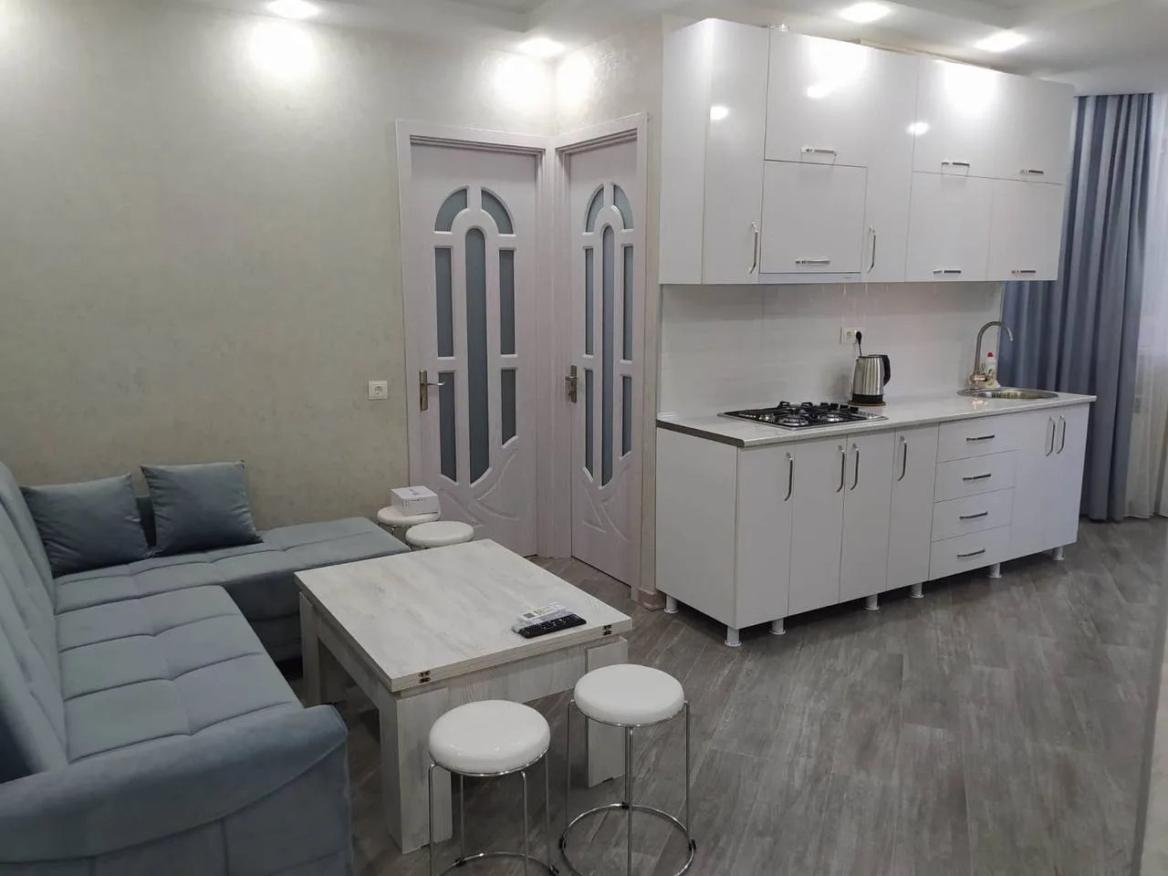 Аренда 2+1, 63 м², Батуми, Кобаладзе 8